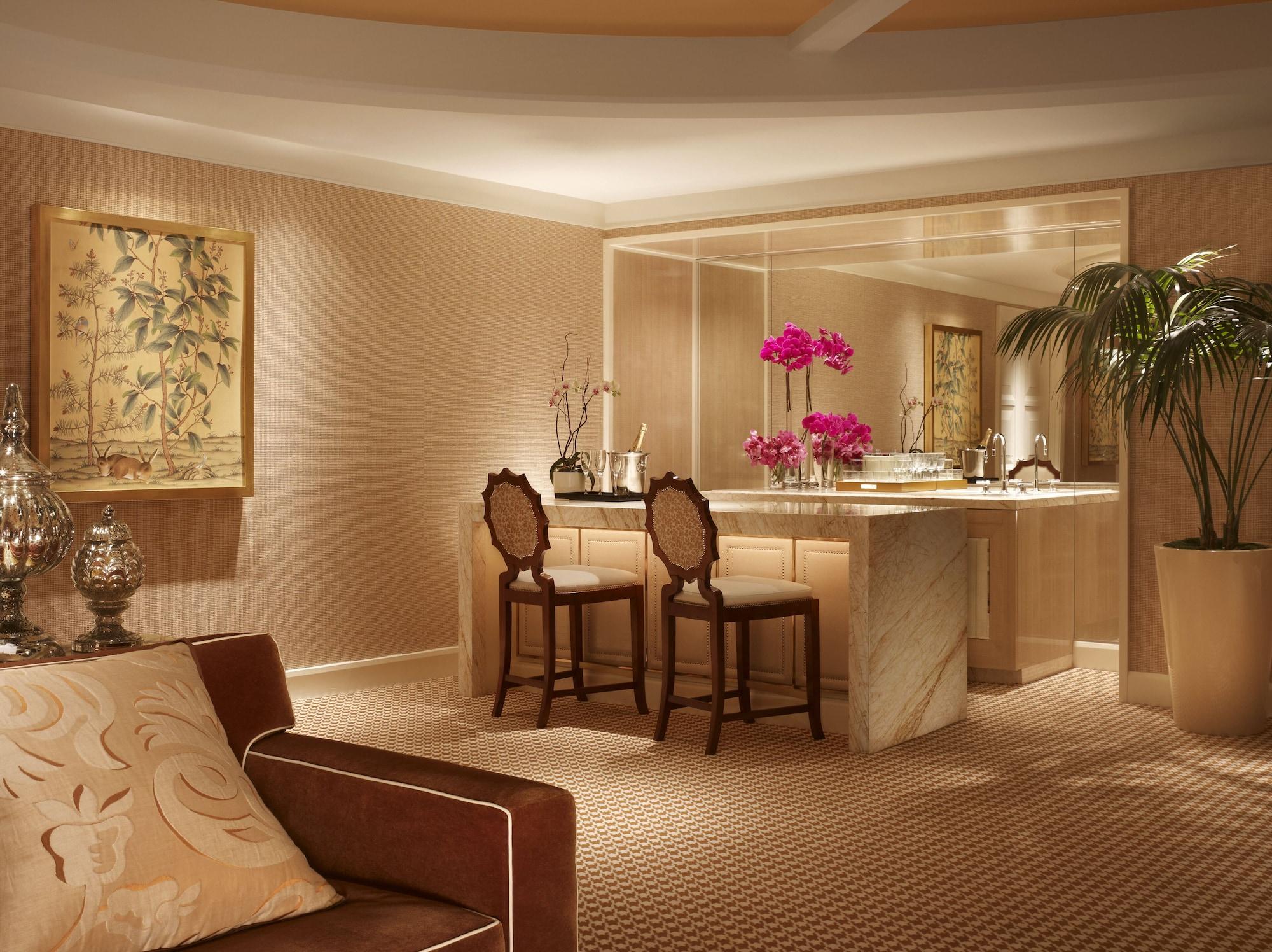 Wynn Las Vegas Buitenkant foto A wet bar in a hotel suite